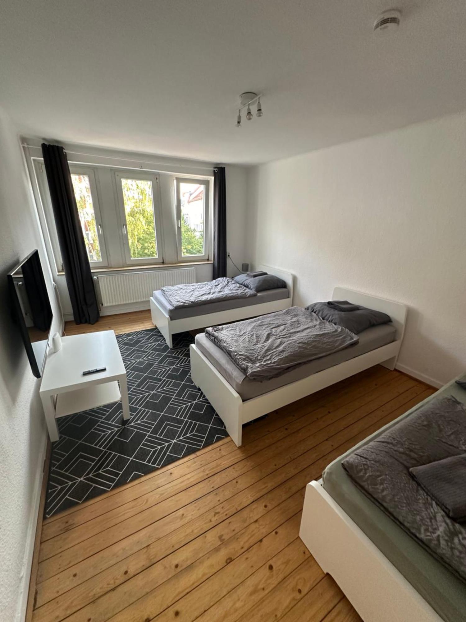 Doppelbett Unterkunft Vahrenwald-List Hannover Exteriér fotografie