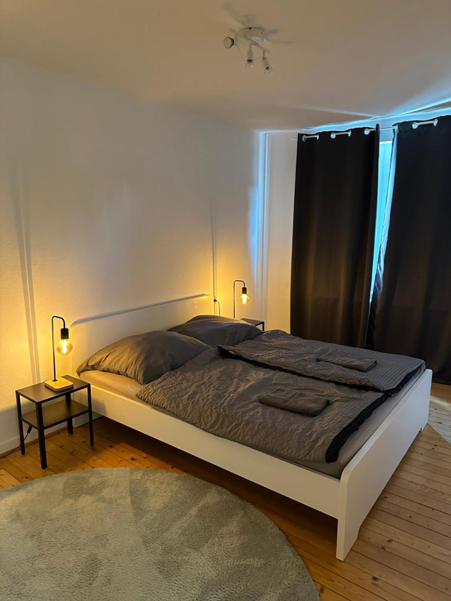 Doppelbett Unterkunft Vahrenwald-List Hannover Exteriér fotografie